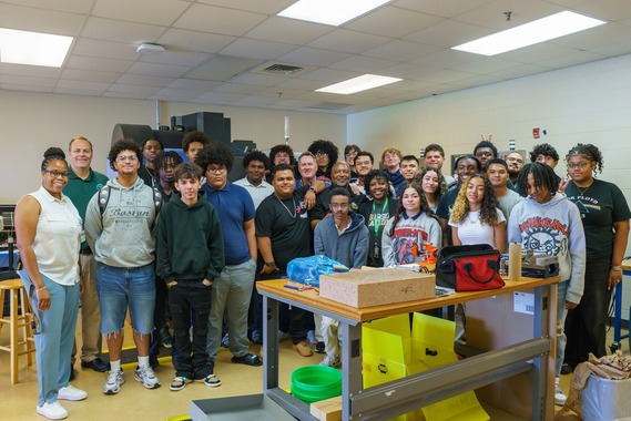 Educators and students from Liberty High School join together to highlight the importance of Osceola County's investment in STEM education at Liberty High School. (PHOTO: Reach)